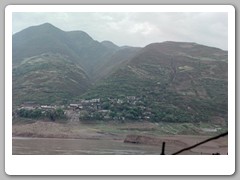 Cruising down the Yangtze River